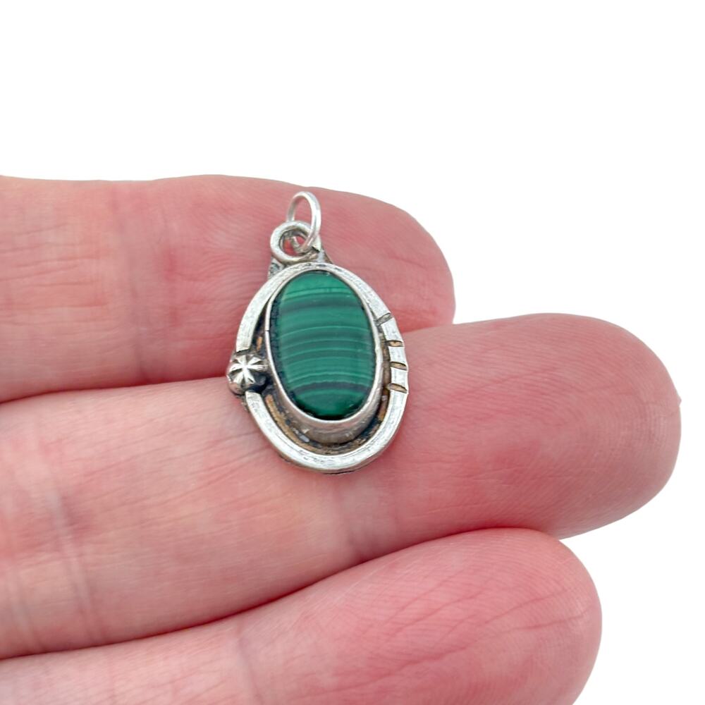 Vintage Sterling Silver 925 Malachite Oval Pendant